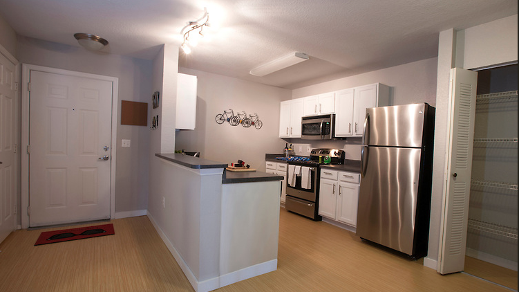 Dorm_Kitchen